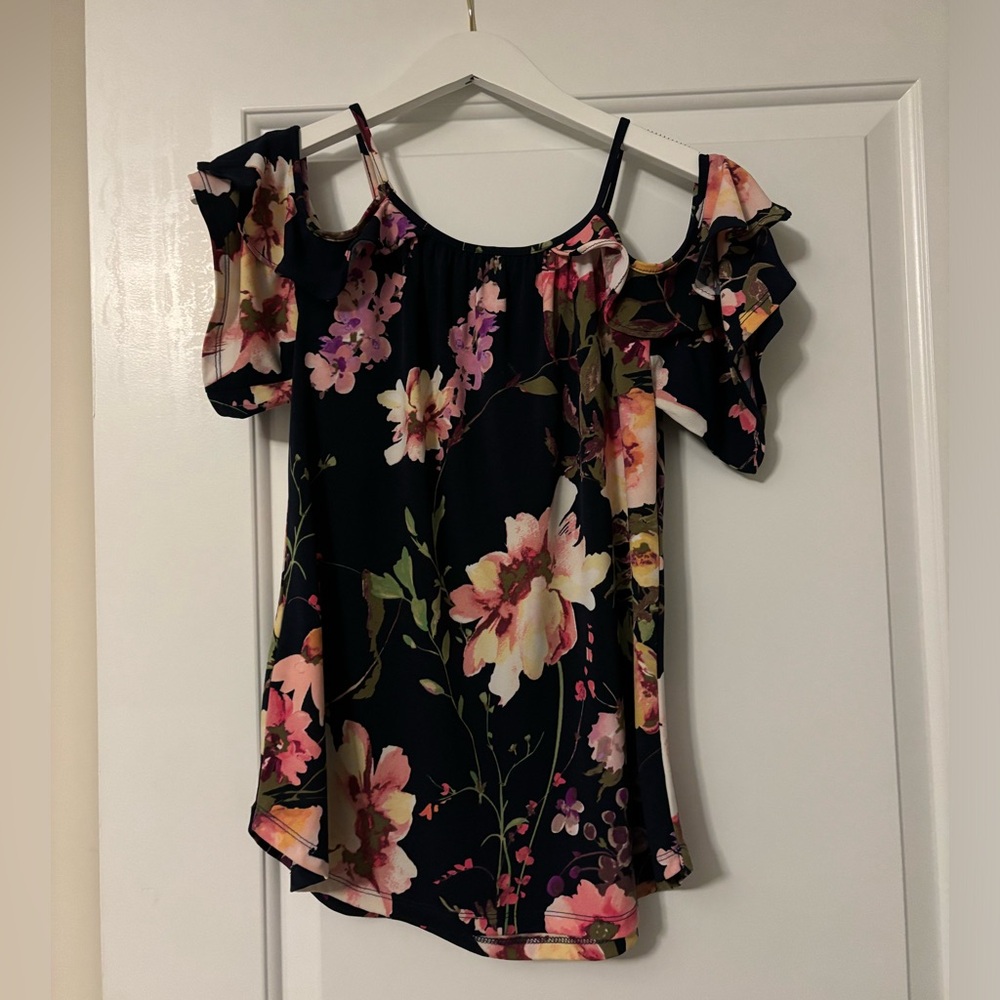 Floral cold shoulder top
